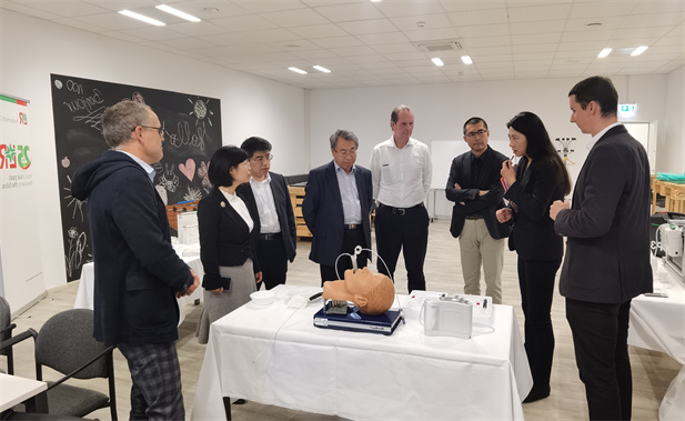 1702259229433045674.jpg 1.jpg