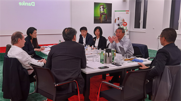 1702259242874094463.jpg 3.jpg