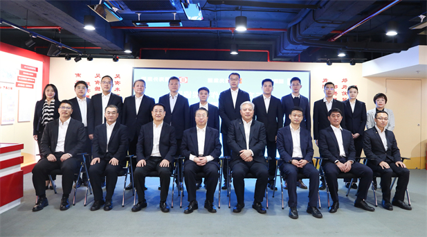 2024年2月27日，竞技宝
党委书记、董事长刘敬桢与南光集团党委书记、董事长傅建国举行会谈。竞技宝
与南光集团、中国海外集团签署了三方项目合作框架协议。竞技宝
副总经理（主持经营工作）胡建伟，副总经理董增贺、晋斌，南光集团副总经理宋晓冬，中国海外集团董事张海鹏等参加活动。1.jpg