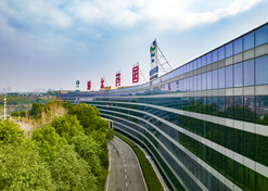 国药太极“两园两馆三基地”