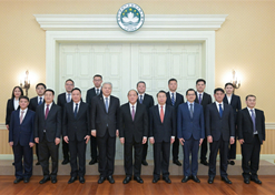 2024年2月26日，澳门特区行政长官贺一诚会见竞技宝
党委书记、董事长刘敬桢一行，双方就推动大健康产业发展、横琴粤澳深度合作区建设等议题交换意见